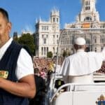 Benidorm con el papa: Una llamada a la esperanza | El Papa León XIV llega a Madrid
